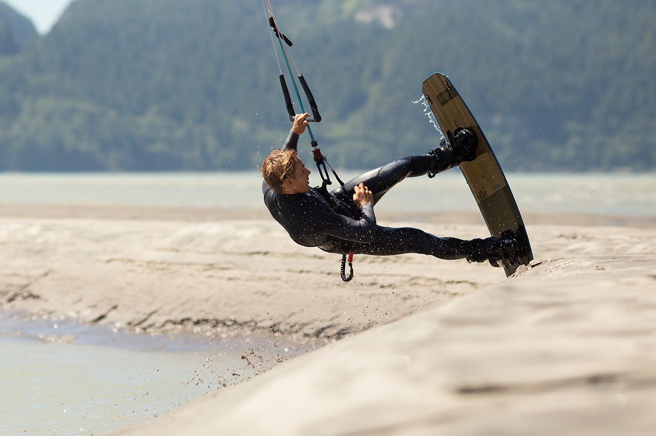 Alex Pastor Kite Club - Airush Destination Store and Kiteschool Boards Airush Livewire V8