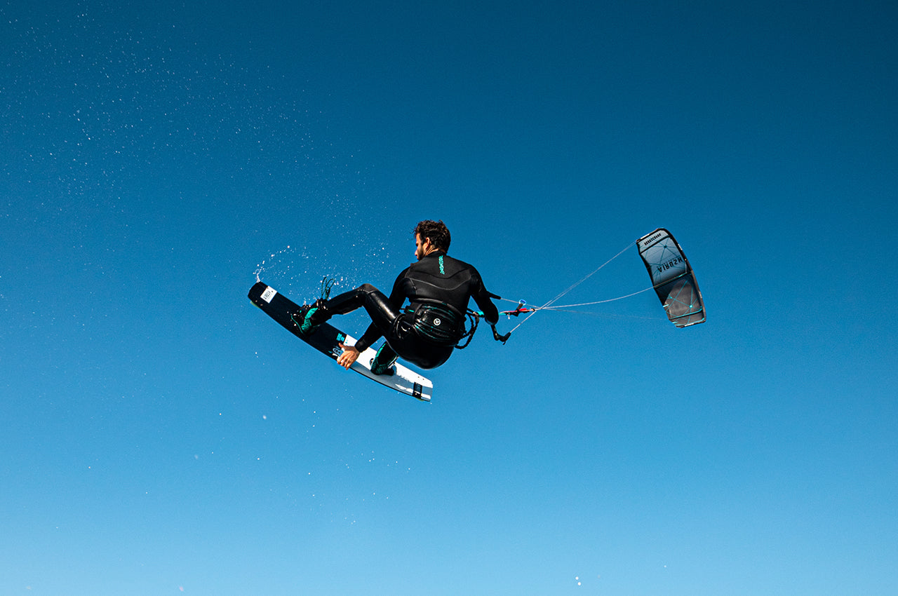 Airush Livewire Team V8