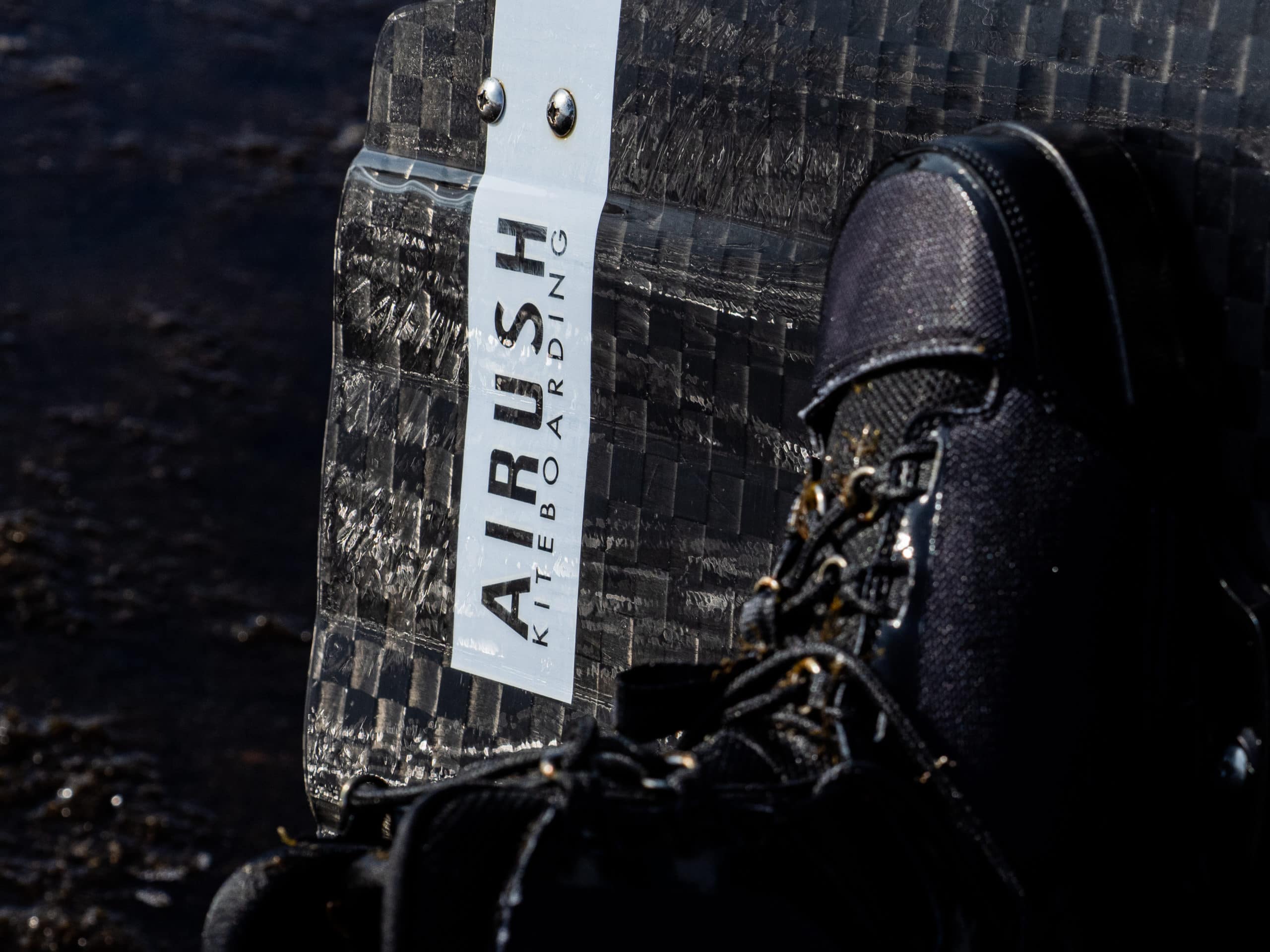 Alex Pastor Kite Club - Airush Destination Store and Kiteschool Boards Airush Livewire Team V8